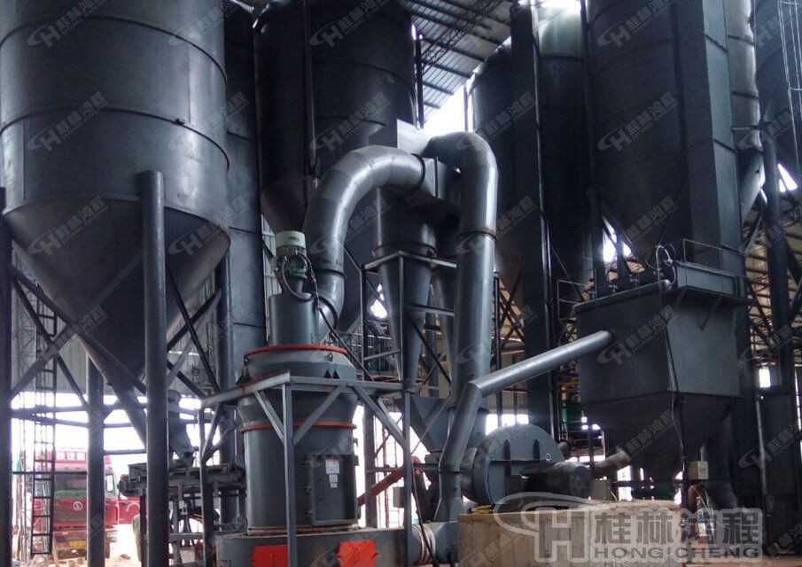 桂林鴻程新型磨粉設(shè)備，螢石雷蒙機(jī),螢石雷蒙磨,80-800目螢石雷蒙磨粉機(jī)：HCQ系列改進(jìn)型磨粉機(jī)HCQ1500