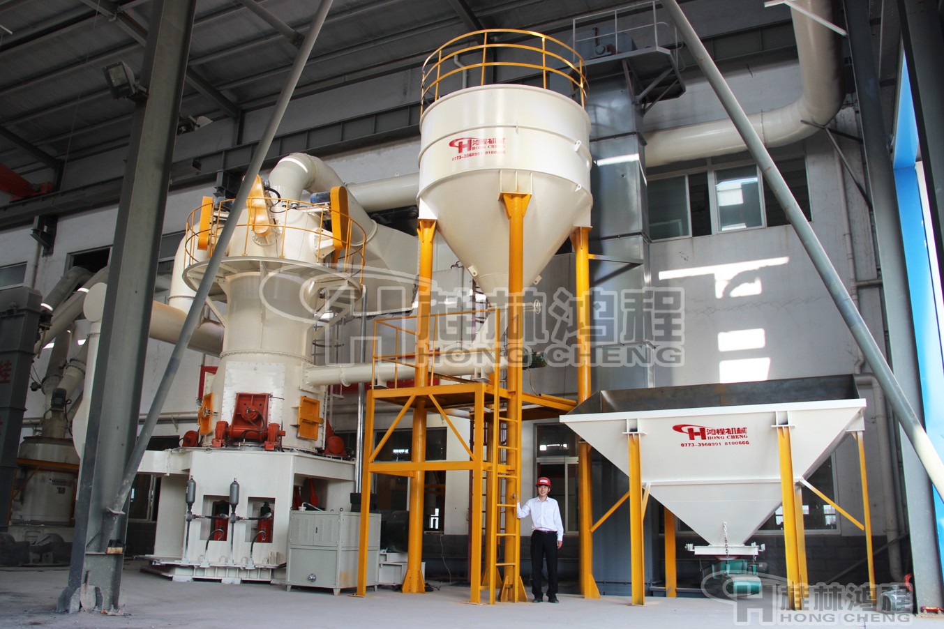 桂林鴻程新型磨粉設(shè)備，方解石超細粉立磨機，立磨，80-2500目方解石粉超細立磨粉機：HLMX系列超細立式磨粉機