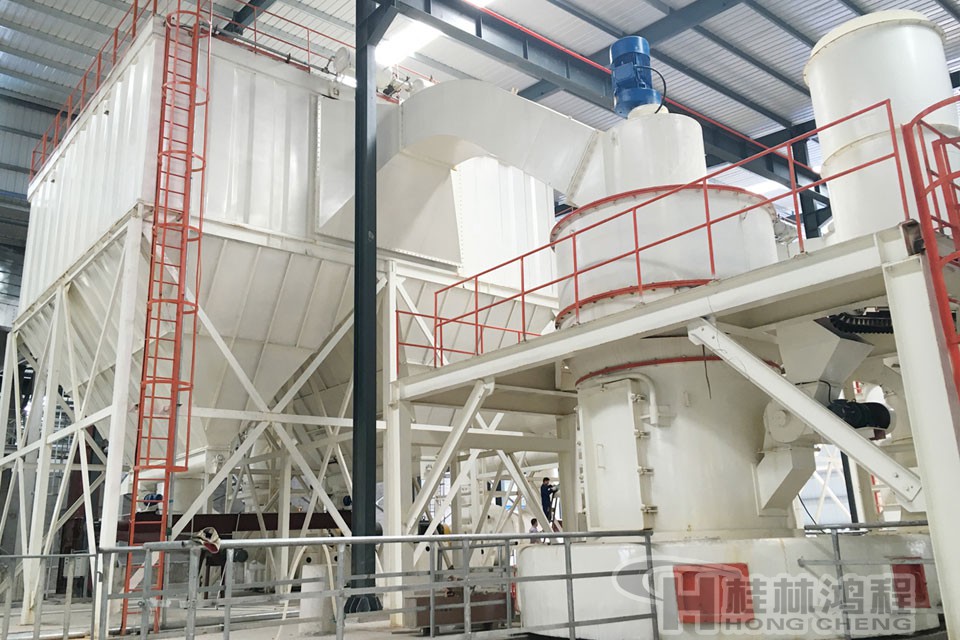 碳酸鈣磨粉機(jī)年產(chǎn)量50萬(wàn)噸生產(chǎn)線(xiàn),桂林興安 碳酸鈣磨粉機(jī)年產(chǎn)量50萬(wàn)噸生產(chǎn)線(xiàn),桂林興安