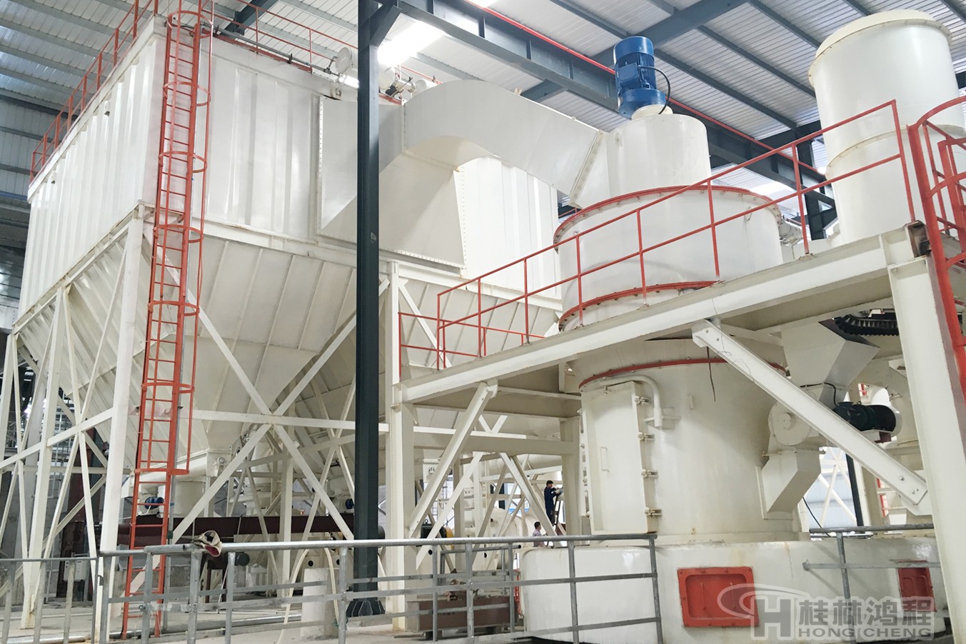 HC2000大型雷蒙機(jī)價格多少,大型雷蒙磨價格,大型雷蒙磨設(shè)備,桂林鴻程