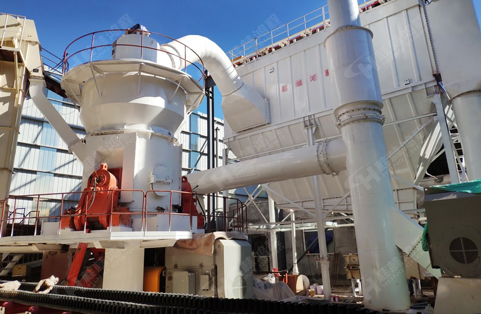 打礦石粉機(jī)器多少錢一臺？立式磨機(jī)設(shè)備-桂林鴻程HLM立式磨粉機(jī) ，價格在上百萬以上