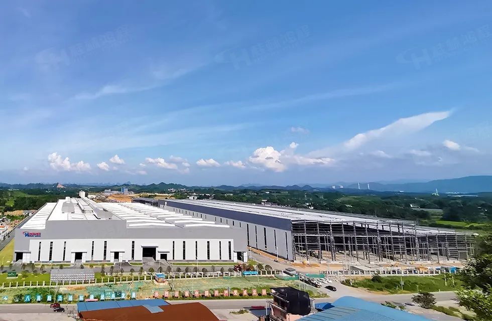 桂林鴻程智造產(chǎn)業(yè)園 寶山工業(yè)園建設中 桂林鴻程智造產(chǎn)業(yè)園 寶山工業(yè)園建設中